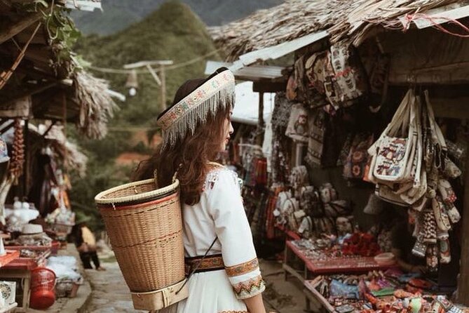 Sapa: Fansipan Cable, Cat Cat Village & Moana Instagram Tour - Timing, Fog, and Guide Skills That Keep You Moving