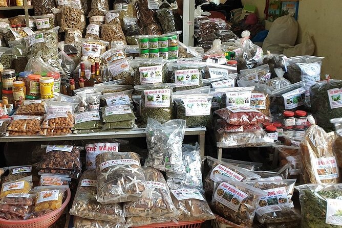 Sapa Food Tour – Taste the Authentic Flavors of the Highlands! - Your guide experience: what Linh-style hosting feels like