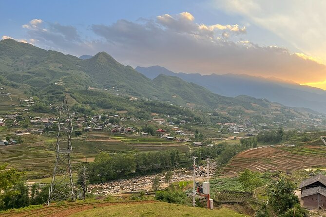 Sapa Half-Day Motorbike Tour: Villages & Rice Fields - Weather, ponchos, and how to dress for a motorbike day