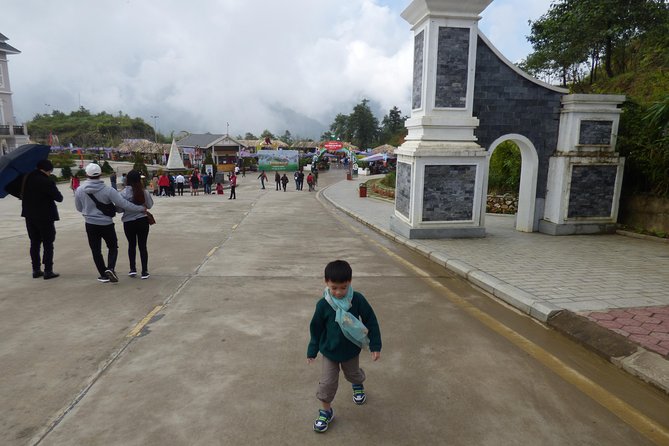 Sapa - Lao Chai -Ta Van full day trekking - Starting Around Sapa Charm Spa and Muong Hoa Valley Time