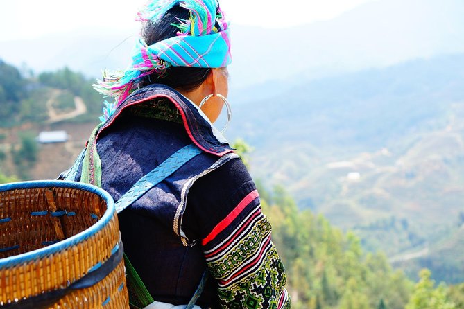 Sapa Mountain View and Villages Trek - What the hike feels like: a half-day of viewpoints, village edges, and downhill walking