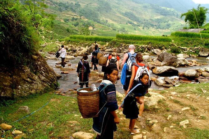 Sapa Private Car Tour - 1 Day Enjoy the Rice Terraced Fields - Ta Van Giay village: a quieter mix of culture and scenery