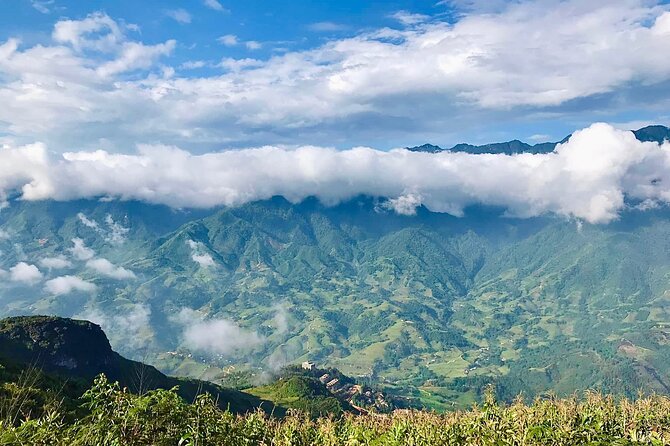 Sapa The Hidden Trail Trek 1 Day - Mountain & Rice Valley - Hang Da Village: H’Mong life, big rocks, and easy photo angles