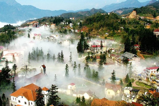 Sapa Tours 2D1N stay At 4 stars hotel nice Sleeping Bus TRANSFER - Your Sapa home base: 4-star hotel time that keeps the trip sane
