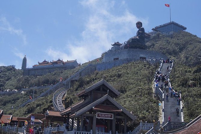 Sapa Trek Tours -2D1N Stay At 3*** -TRANSFER BY SLEEPING BUS - Price and Logistics: Does $139 Make Sense for This Setup?