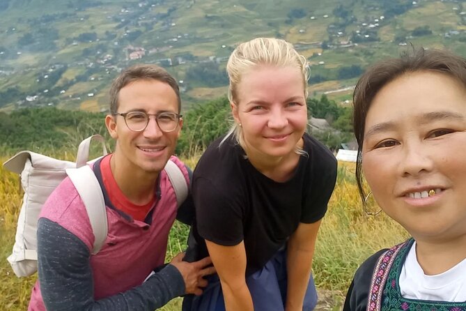Sapa Trekking / Hiking through Sapa Valley with native Hmong - Ta Van Homestay: Hot Shower and a Real Private Room