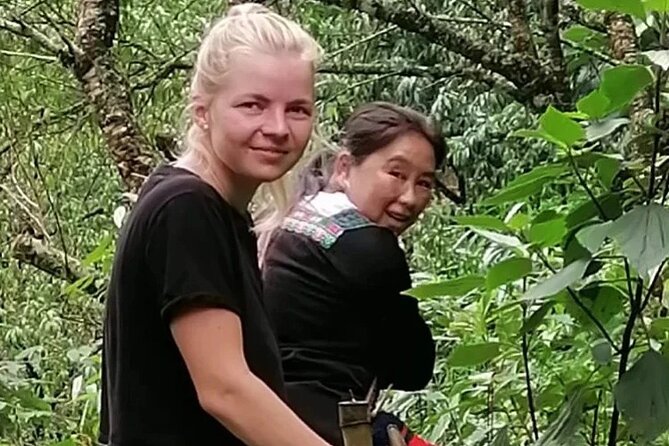 Sapa Trekking / Hiking through Sapa Valley with native Hmong - Day 2: Hoang Lien National Park Trails, Forests, and Waterfalls