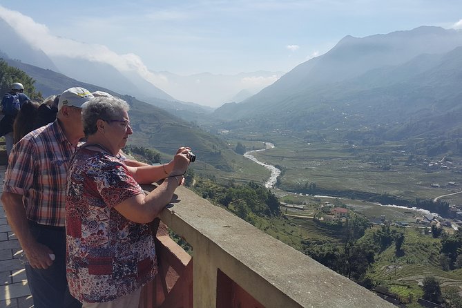 Sapa Trekking Tour - 1 day - Stop 3: Giang Ta Chai Red Dao hike through bamboo and a waterfall break