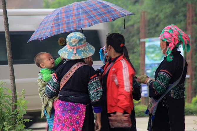 Sapa Villages trekking and homestay 2 Days/ 1 night package tour: best selling - Day 2: rooster-start breakfast, bamboo forest, and Giang Ta Chai