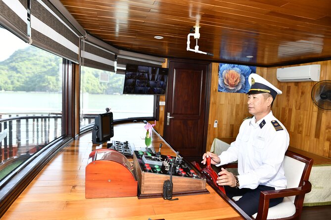 Sapphire Cruise 3 Days Tour into Halong Bay (2 Nights on Boat ) - Getting to Halong Bay: Hanoi pickup and the Tuan Chau start