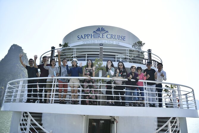 Sapphire Cruise 3 Days Tour into Halong Bay (2 Nights on Boat ) - Day 2: Tai Chi at sunrise and a smaller-boat Lan Ha explore