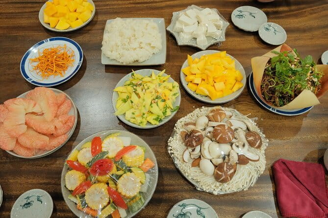 Savor the traditional & authentic Vietnamese Lunch or Dinner at local villa - Timing, Meeting Point, and Getting There Without Stress