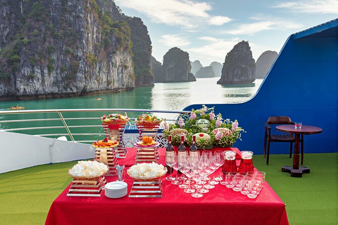 Sea Lion Luxury 5-Star Halong Day Cruise,Buffet Lunch,Shuttle Bus - Hang Luon Cave by Kayak or Bamboo Boat