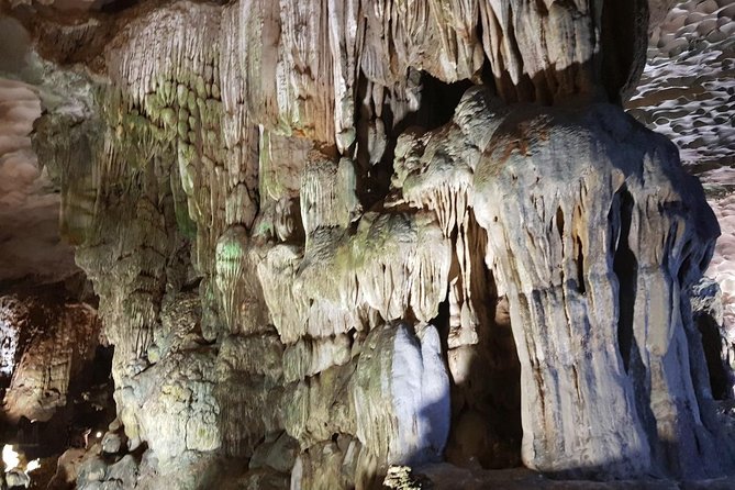 Shore Excursion: Amazing Day Cruise at Ha Long Bay - Sung Sot Cave: huge, dramatic, and not a stroll