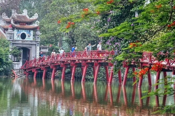 Shore Excursion: Full-day Hanoi City Tour from Halong Port - Halong Port to Hanoi: The 2.25-Hour Ride Matters
