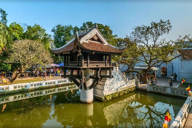Small Group Half-day Hanoi City Tour with Train Street Visit (4h) - Old Quarter start: Ma Mây Street and ancient houses (no waiting, just atmosphere)