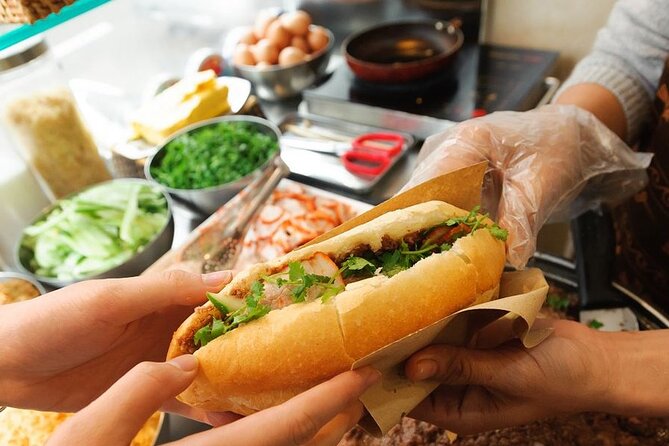 Small Group Hanoi Street Food Walking Tour with Local Guide - The Tastings: 6-8 Dishes Until You’re Full