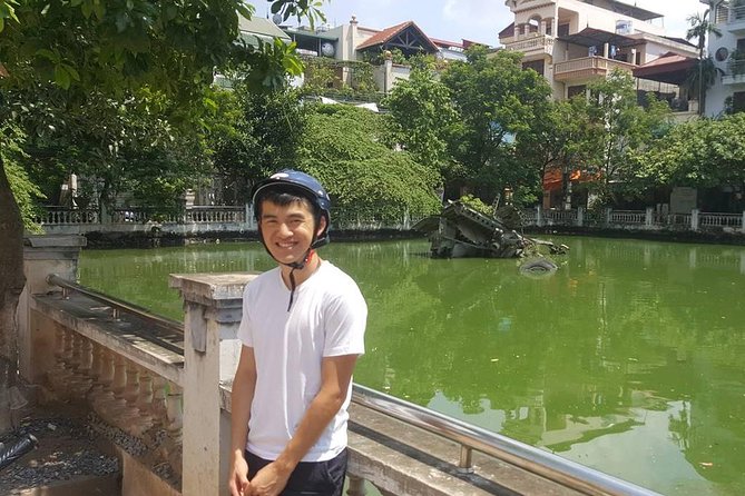 Small-group motorbike sightseeing and food tour in Hanoi - Old Quarter Food Time: How the Tastings Work