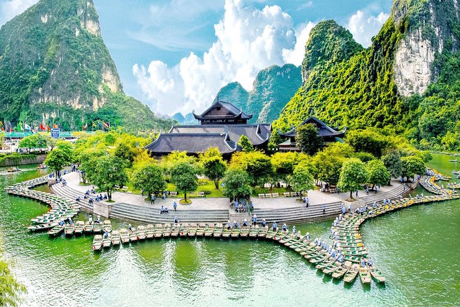 Small Group Ninh Binh Tour : Bai Dinh Trang An Mua Cave Day Tour from Hanoi - Trang An Landscape Complex: the boat ride through caves and tunnels