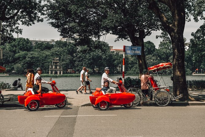 Small Group Vespa Sidecar Tour in Hanoi - The route style: short stops, good explanations, lots of street view