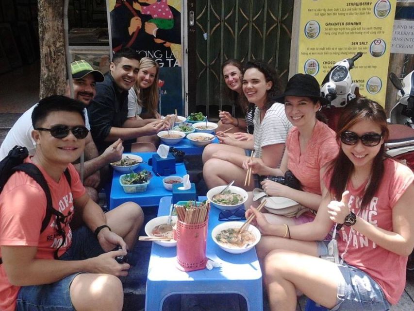 Street Food Tour Hanoi and Train Street Experience - Following the 36 trade streets: what the guide points out while you eat
