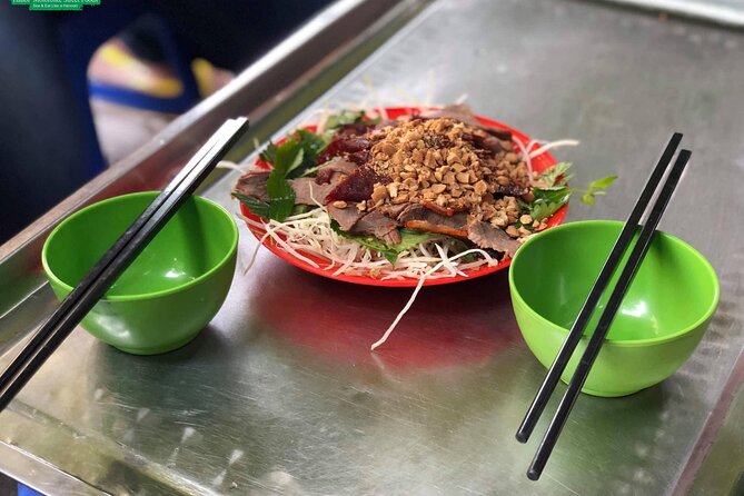 Street Food Tour Hanoi By Walking - Hoan Kiem Lake at Night: The View Stop That Changes the Mood