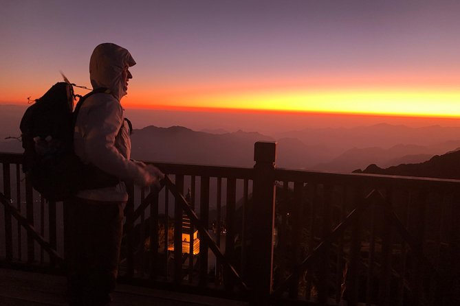 Sunrise Fansipan Mountain Hiking Tram Ton Trail 2D1N - Day 1: Tram Ton pass, 2,200m lunch, and settling in at 2,800m