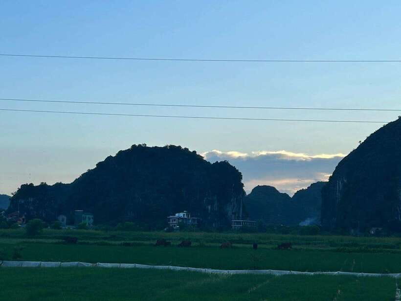Sunset in Ninh Binh by Jeep (Trang An/Tam Coc pick up) - A 4-hour Jeep route built around the sunset clock