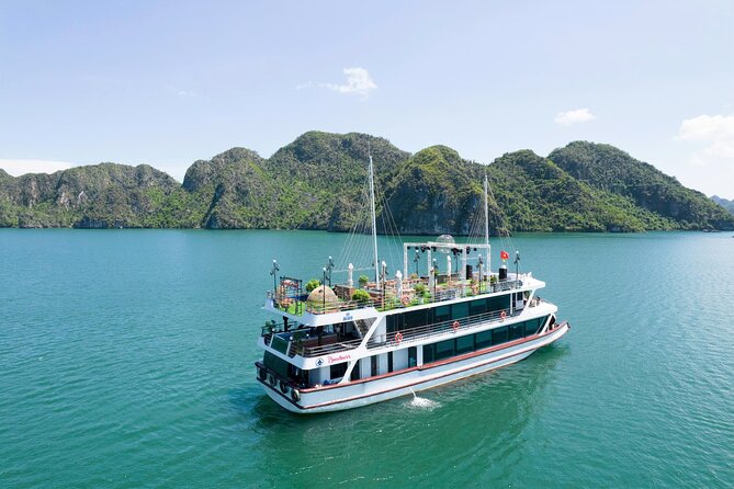 Sweetness Cruise Ha Long Bay: Caves, Kayaking, Swimming & Lunch - Key points before you book