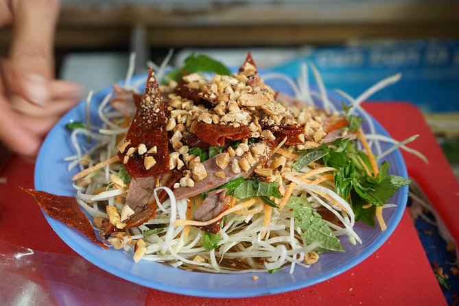 The 10 Tastings of Hanoi With Locals: Private Street Food Tour - Ba Da Temple and French-era details before your first bites