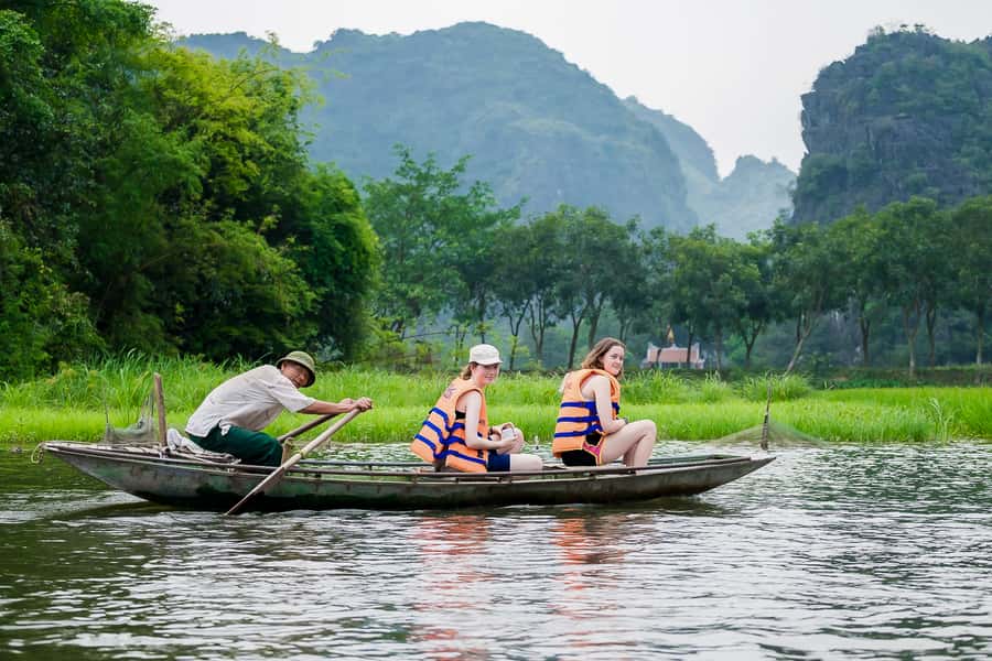 The Best Ninh Binh Tour: Hoa Lu - Trang An/TamCoc - Mua Cave - Transfers back to Hanoi: a full day that ends around 19:30