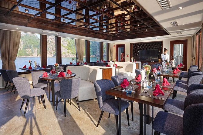 The Most Luxurious Ha Long Bay 1 Day Trip - Jadesails Cruise - Lunch on board: Vietnamese fusion, not just empty calories