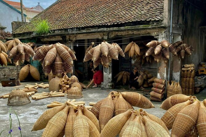 Three Traditional Villages Private Day Tour from Hanoi - A Hanoi morning that feels like a field trip