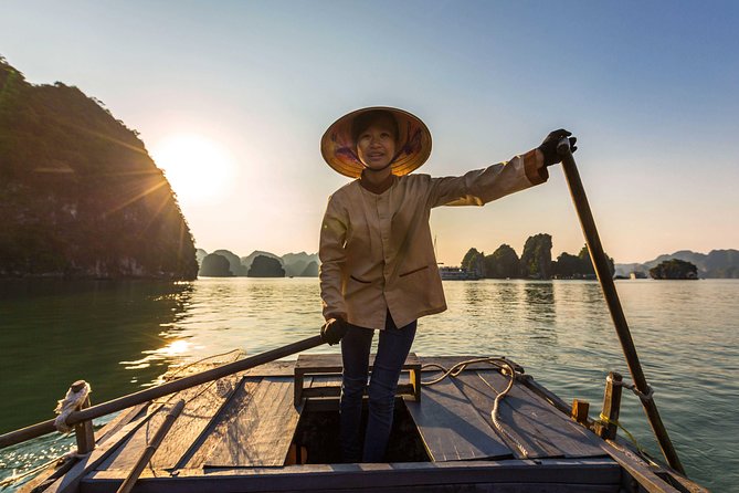 Top 1 Ha Long-Lan Ha Bay Luxury 5 Star Cruises & Balcony Cabin - Day 2 schedule: tai chi, light breakfast, and cave timing