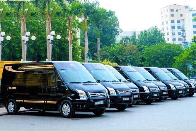 (TOP) Private car: Hanoi/Noi Bai Airport (HAN) from/to SaPa - Entering the airport zone: meet-and-greet that actually helps