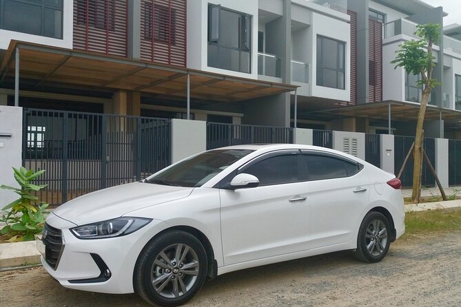 (TOP) Private car: Hanoi/Noi Bai Airport (HAN) from/to SaPa - Communication, driver language, and how to make it smooth