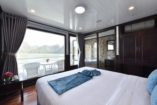 TOP TIER: 3 DAYS/2 NIGHTS tours- LIKE ABOSS on beautiful cruises - Day 1: Ti Top Island plus Hang Luon Cave, then your bay choice (Lan Ha, Bai Tu Long, or Cat Ba)