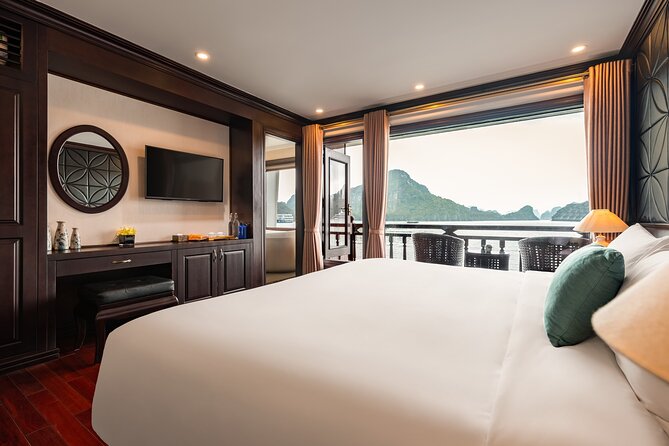 TOP TIER: 3 DAYS/2 NIGHTS tours- LIKE ABOSS on beautiful cruises - Your cabin and onboard comfort: en-suite is the point