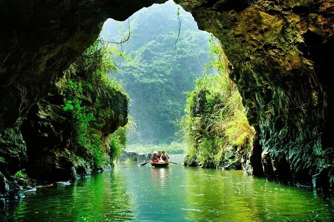 Trang An and Bich Dong Luxury Small Group Tour with Cycling - Luxury limousine comfort and a truly small day from Hanoi