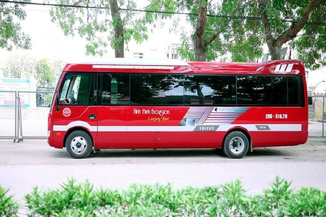 Trang An Hoa Lu Mua Cave Tour [Japanese guide, limousine bus, lunch and dinner included] - Lunch in Ninh Binh: goat meat, scallops, and spring rolls