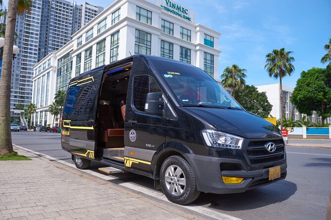 Transportation Service Hanoi - Sapa by Limousine - The ride itself: WiFi, mineral water, and comfort levels
