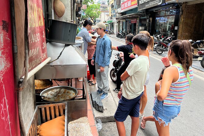 Vegan Street Food & Stories of Hanoi - What You’ll Eat: Up to 10 Dishes, Real Variety, and “Come Hungry”