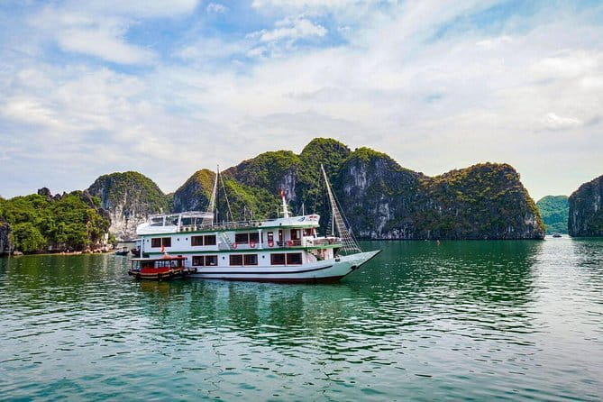 Venezia Cruise: 2 Days/1 Night Tour with Halong & Lan Ha Bay - From Hanoi Old Quarter to the Cruise: transfers that actually matter
