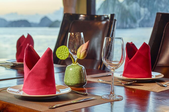 Verdure Lotus Classic Cruise in Halong Bay & Lan Ha Bay (2D1N) - Day 1 on the water: Tra Bau time and an onboard cooking class