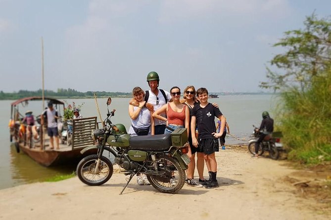 VIETNAM BACKSTREET TOURS: Explore Bat Trang Ceramic Village By Minsk Motorcycle - Practical tips to make your day smoother
