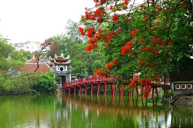 Vietnam Express Southbound 10 days - The Hanoi–Hue jump: how the trip saves hotel nights