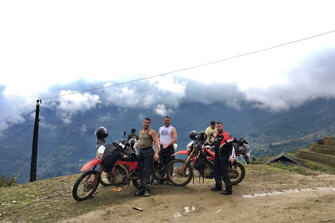 Vietnam Motorbike Tour To Sapa, Mu Cang Chai, Thac Ba-5 Days - Thác Bà Lake: Caves, Boat Time, and a Dao Dinner Night