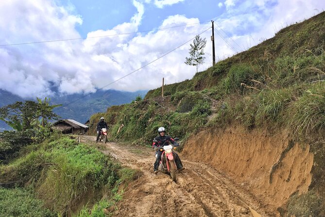 Vietnam Motorbike Tour To Sapa, Mu Cang Chai, Thac Ba-5 Days - Riding Back to Hanoi: Dikes, River Confluence, and Harvest Fields