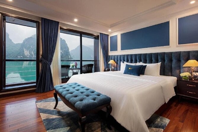 Vietnam Package Tours - Classic Ha Long Bay pace: Luon Cave kayaking and Titop Island