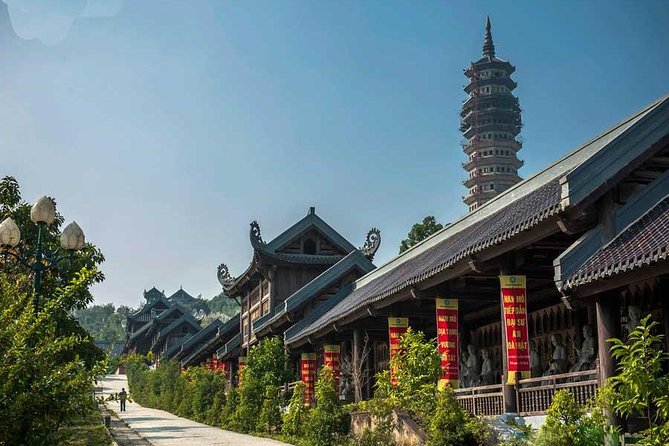 Vietnam Package Tours - Hanoi Green Travel - Sapa trek day: 12 km, three villages, and two minority cultures